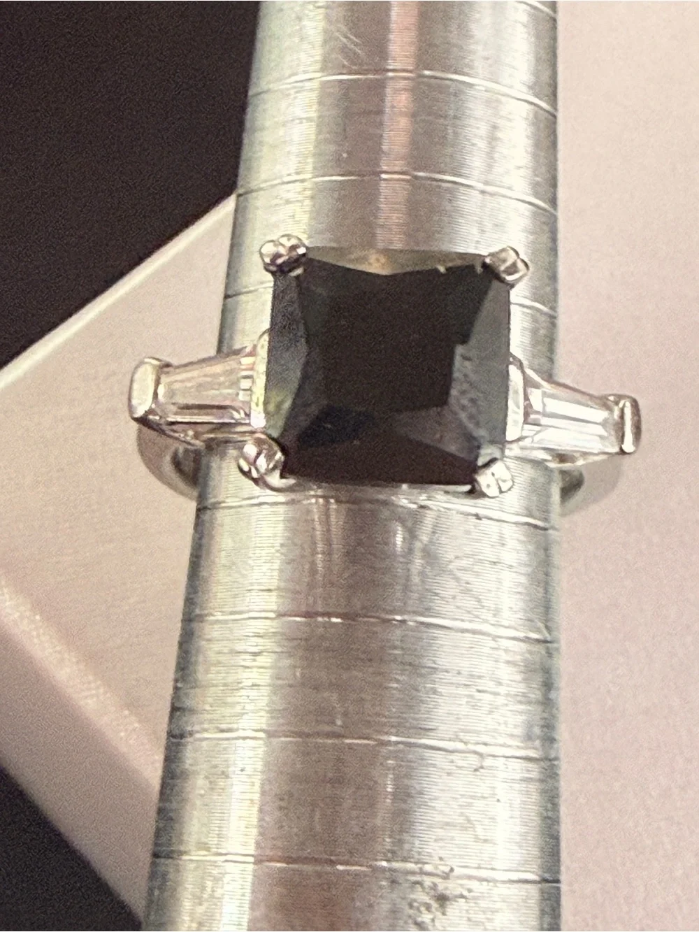 VINTAGE 1980s ART DECO STERLING SILVER HEMATITE RING SZ7